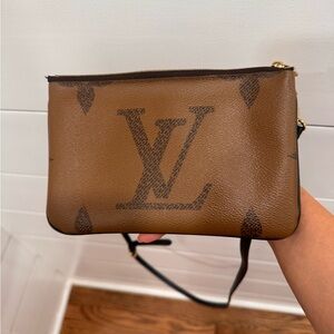 Louis Vuitton Reverse Double zip Pouchette